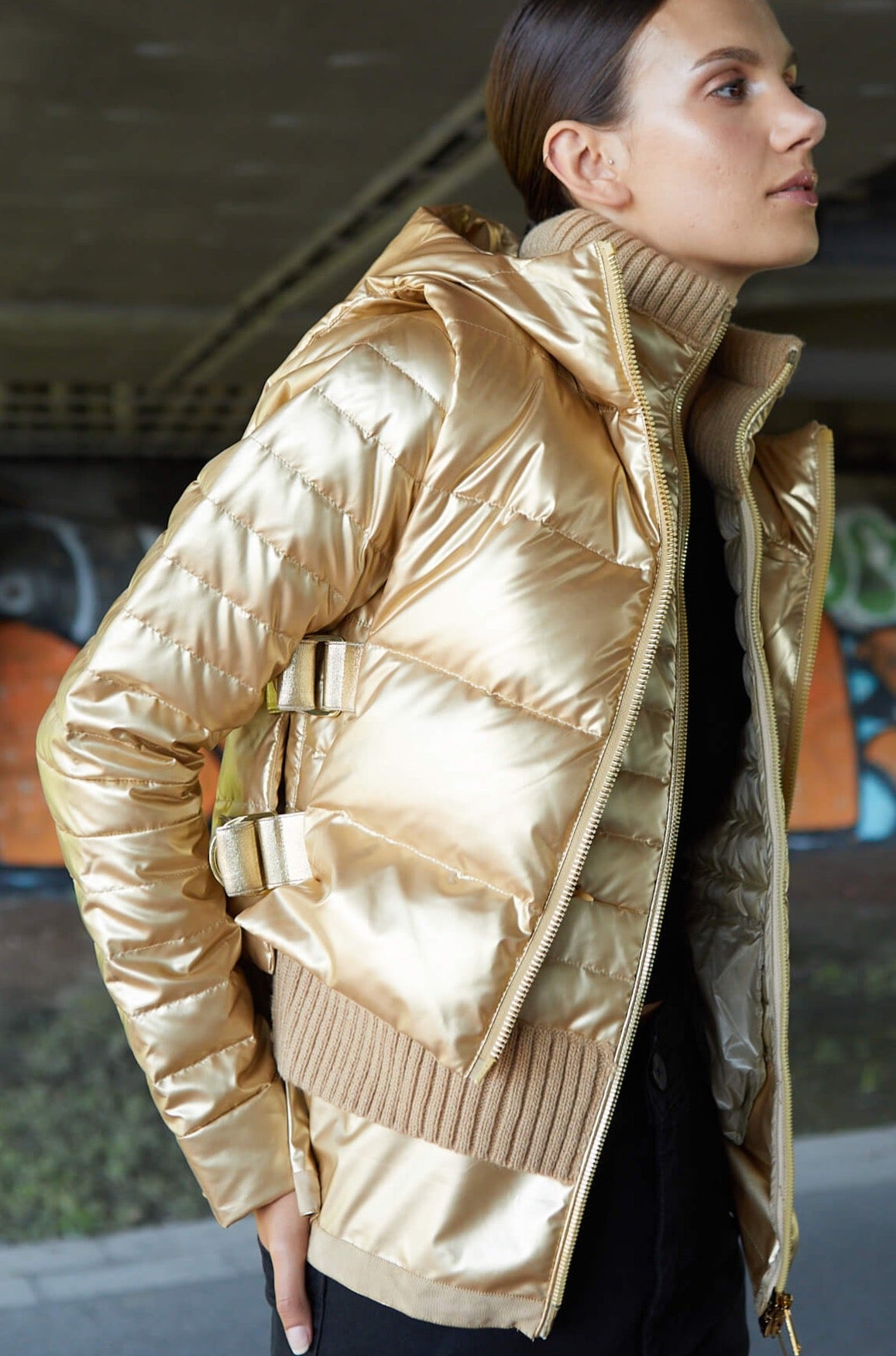 Manteau matelassé doré métalissé en duvet avec tricot Olivia