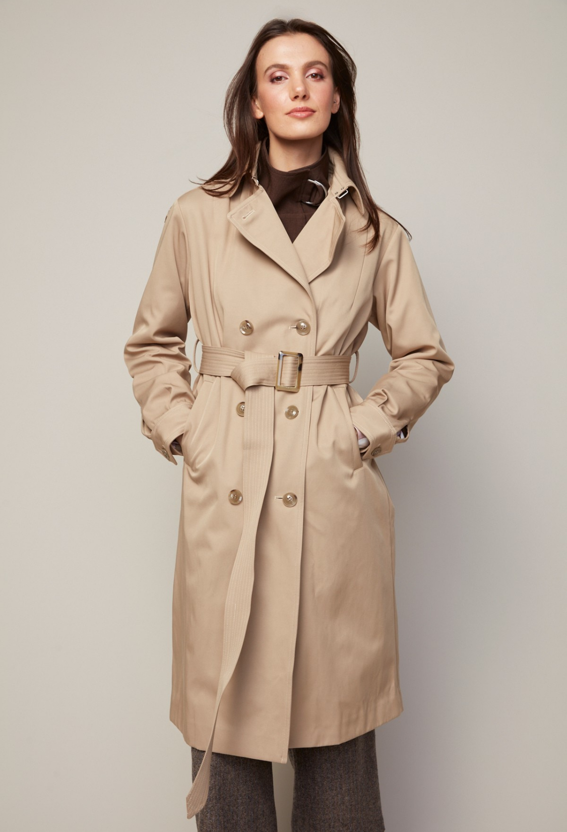 Troy, trench-coat à double boutonnage avec plis inversés dans le dos