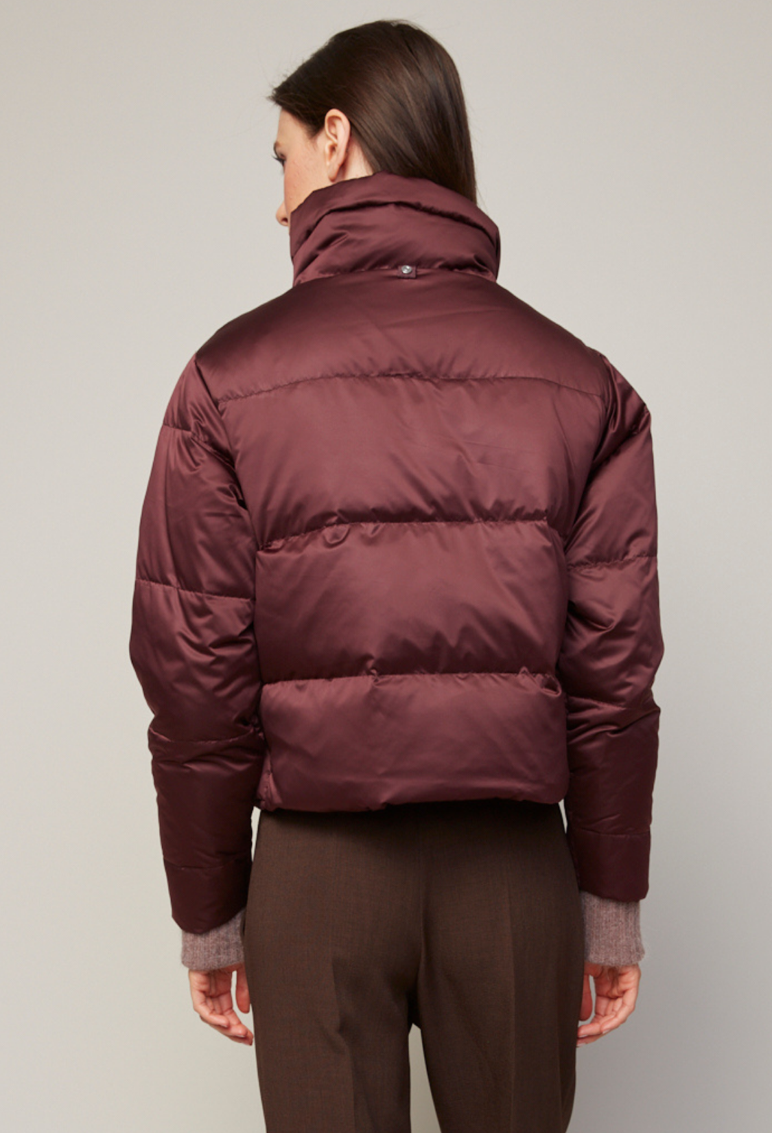 Bailey short down coat w/high collar