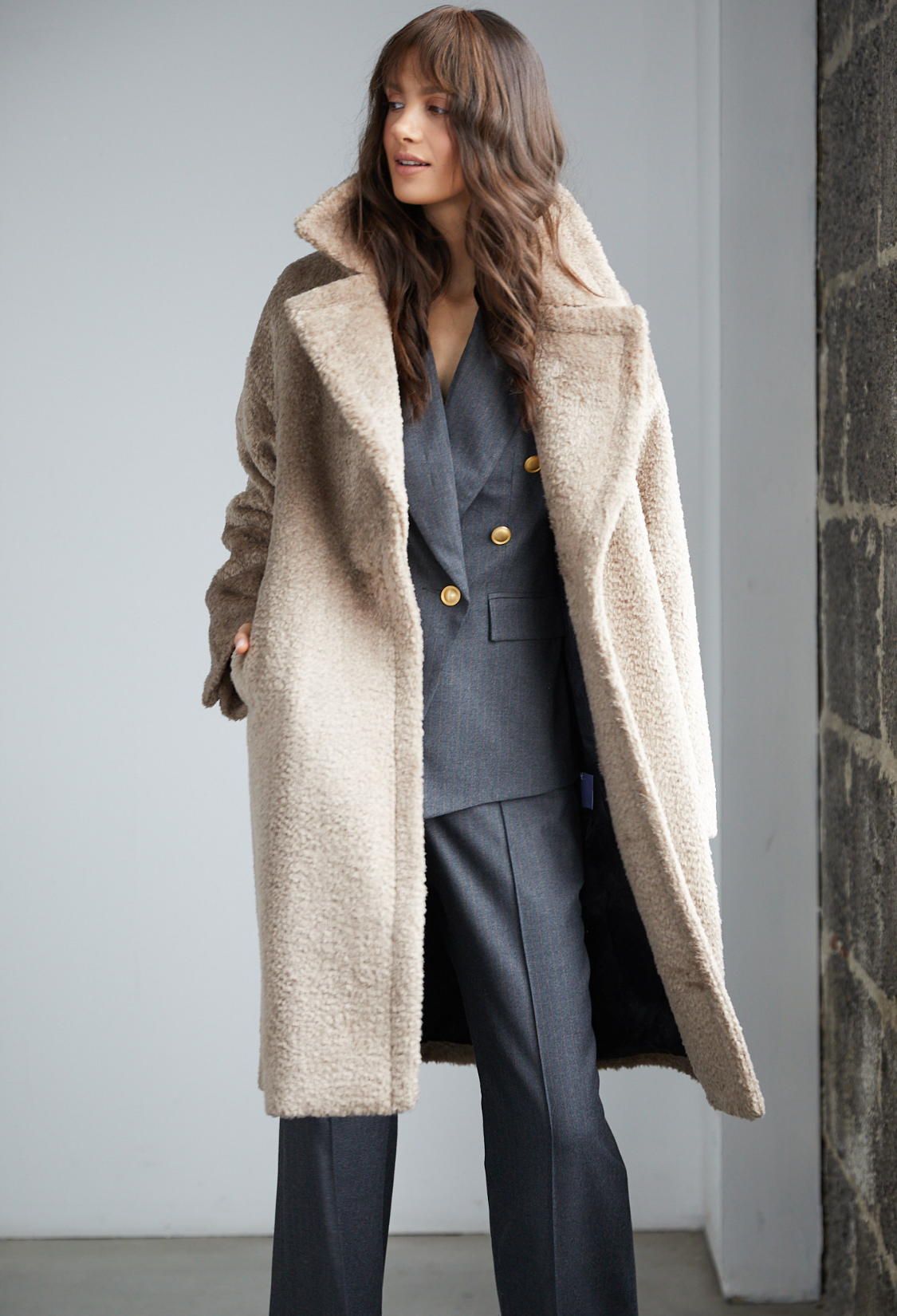 Long manteau en fausse fourrure Polly