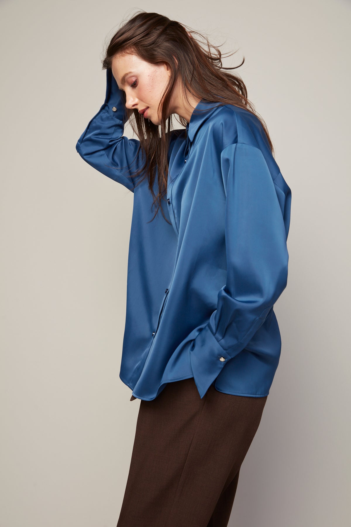 Bellamy, chemisier boutonné en satin