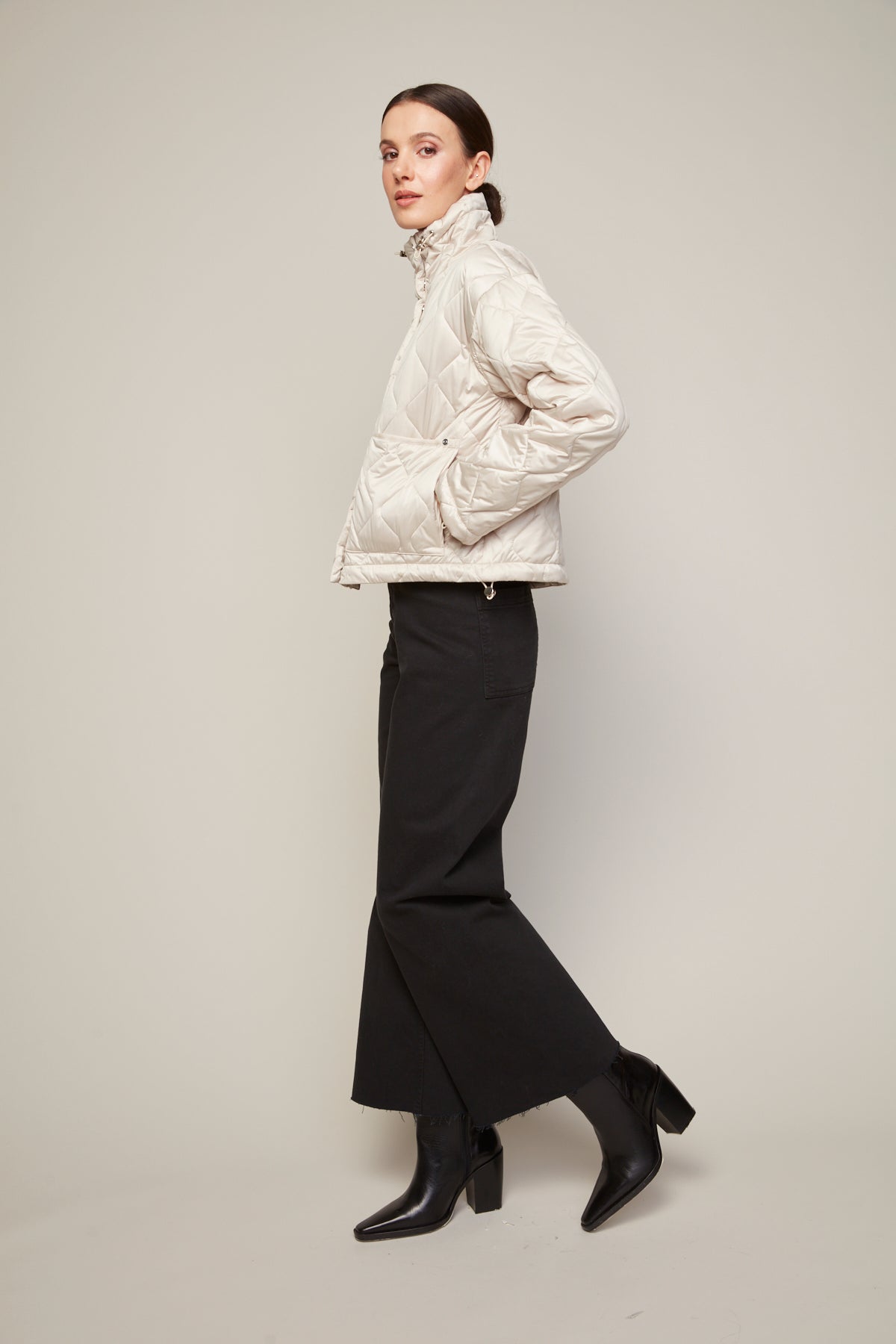 Billie, veste matelassée à épaules tombantes avec détails en sergé