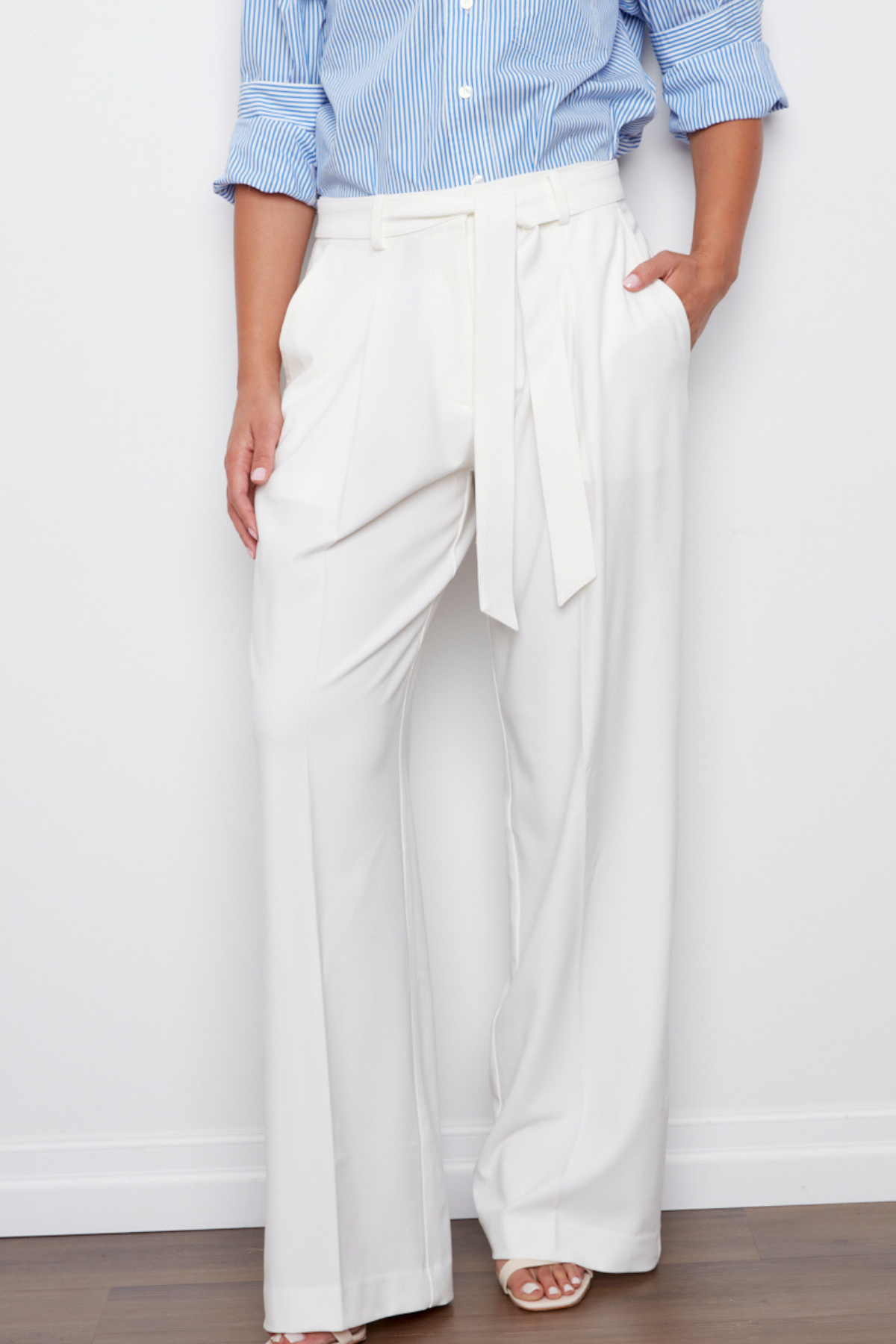 Benji, wide-leg trousers with pleats & removable sash