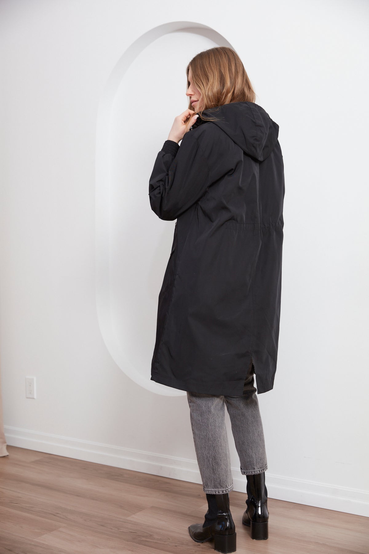 Chelsea, the city hooded raincoat