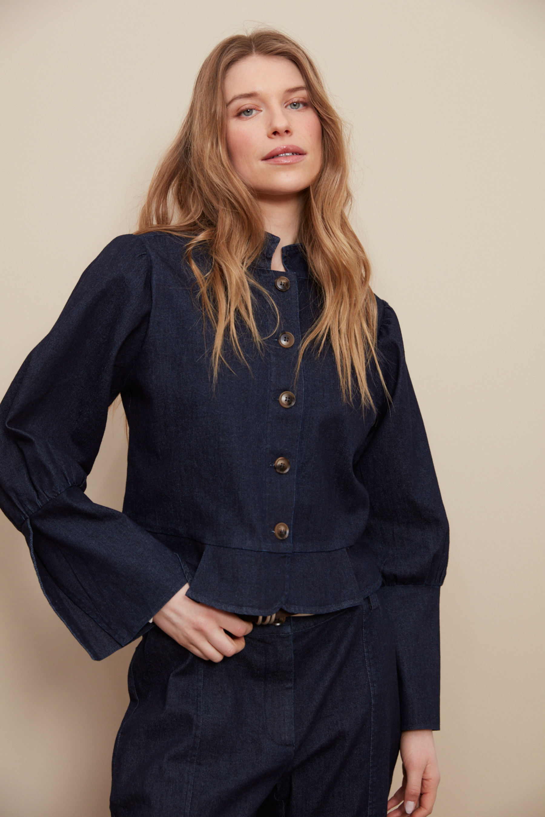 Celia, button-front short denim jacket