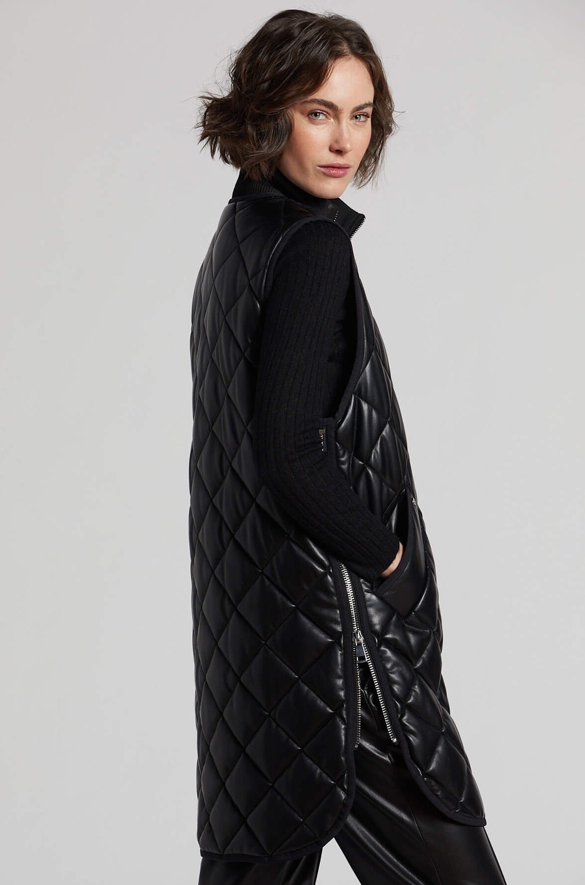 Destiny quilted full zip vegan leather vest w/ side zipper