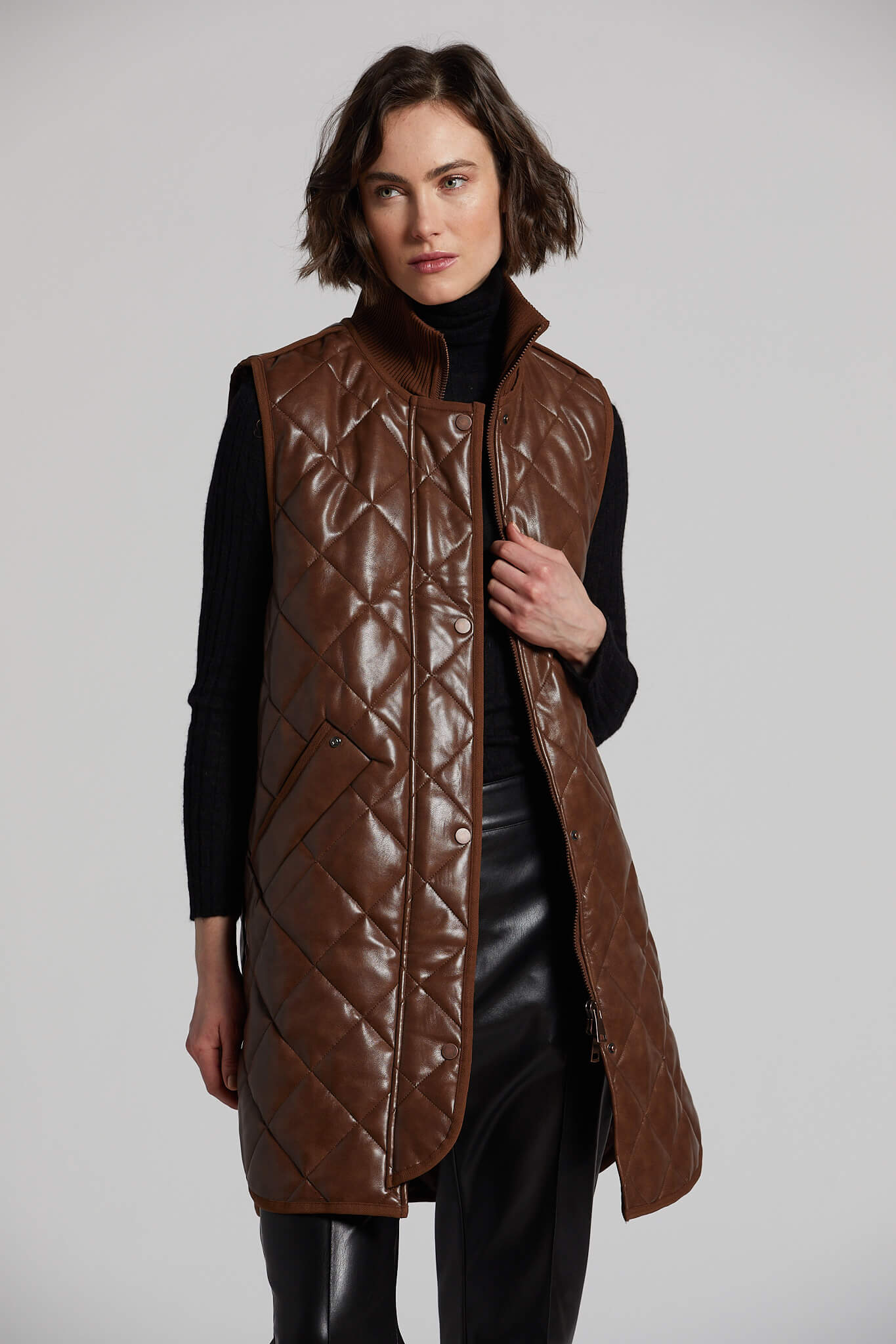 Destiny quilted full zip vegan leather vest w/ side zipper