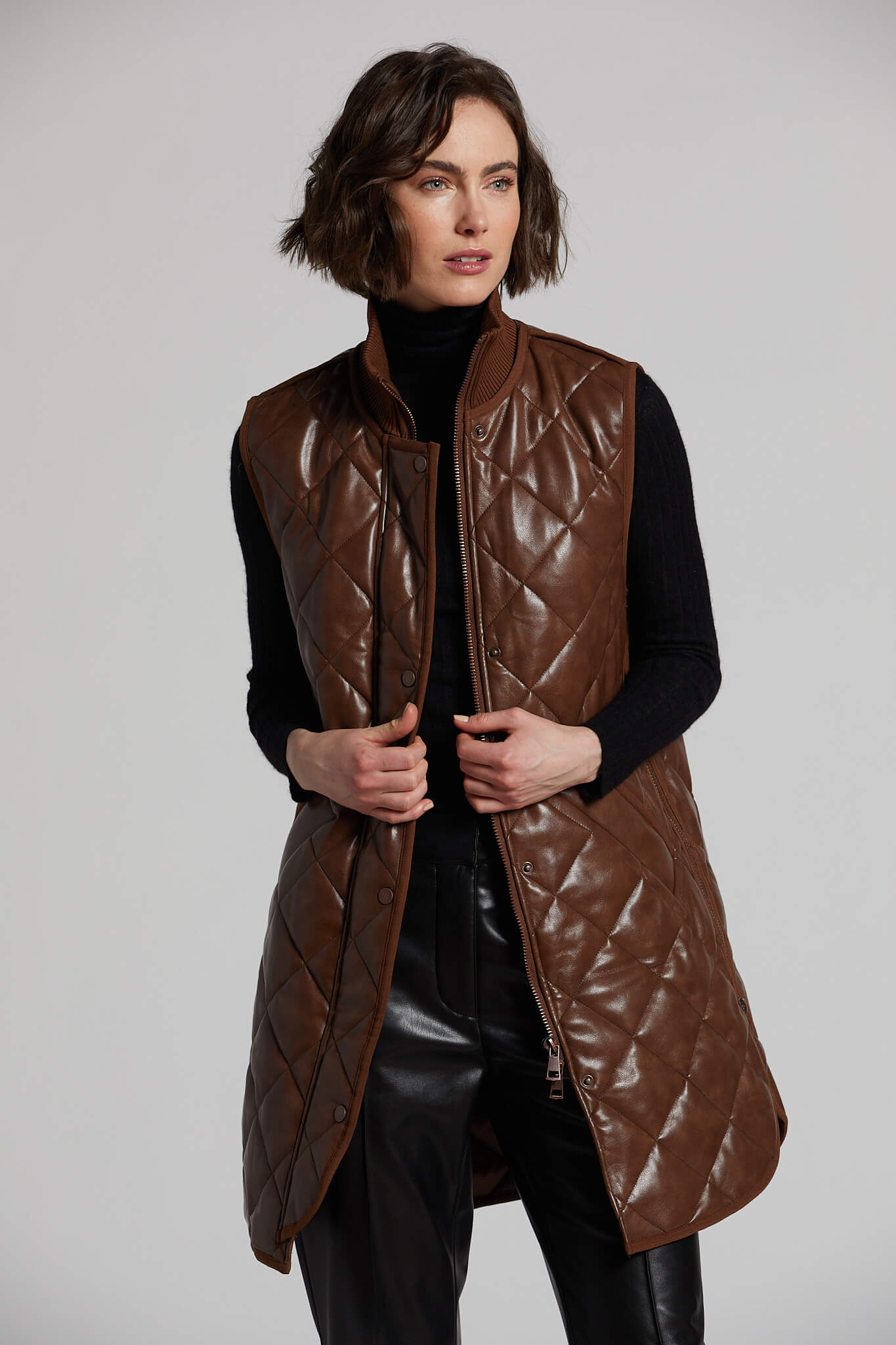 Destiny quilted full zip vegan leather vest w/ side zipper