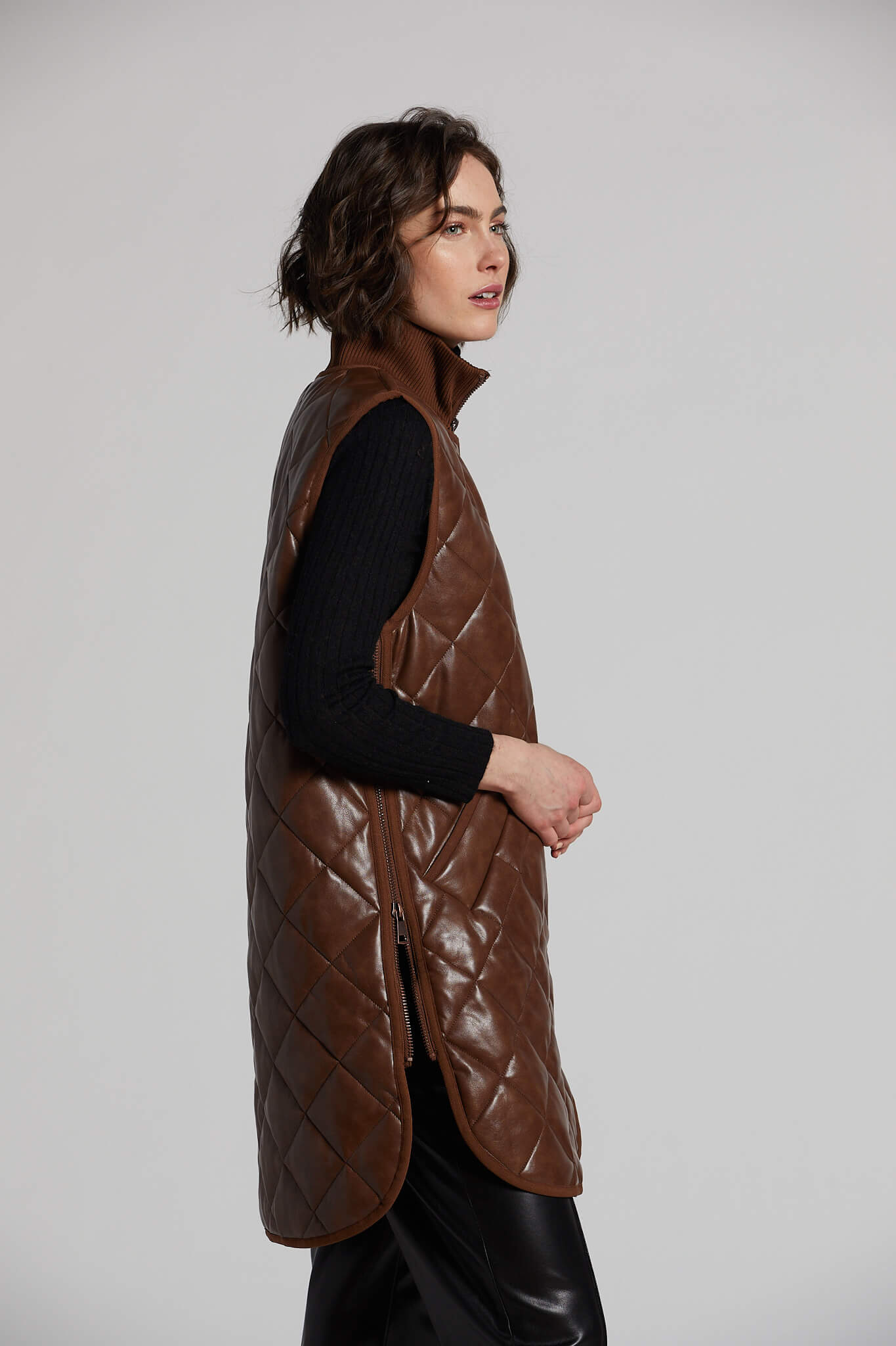 Destiny quilted full zip vegan leather vest w/ side zipper
