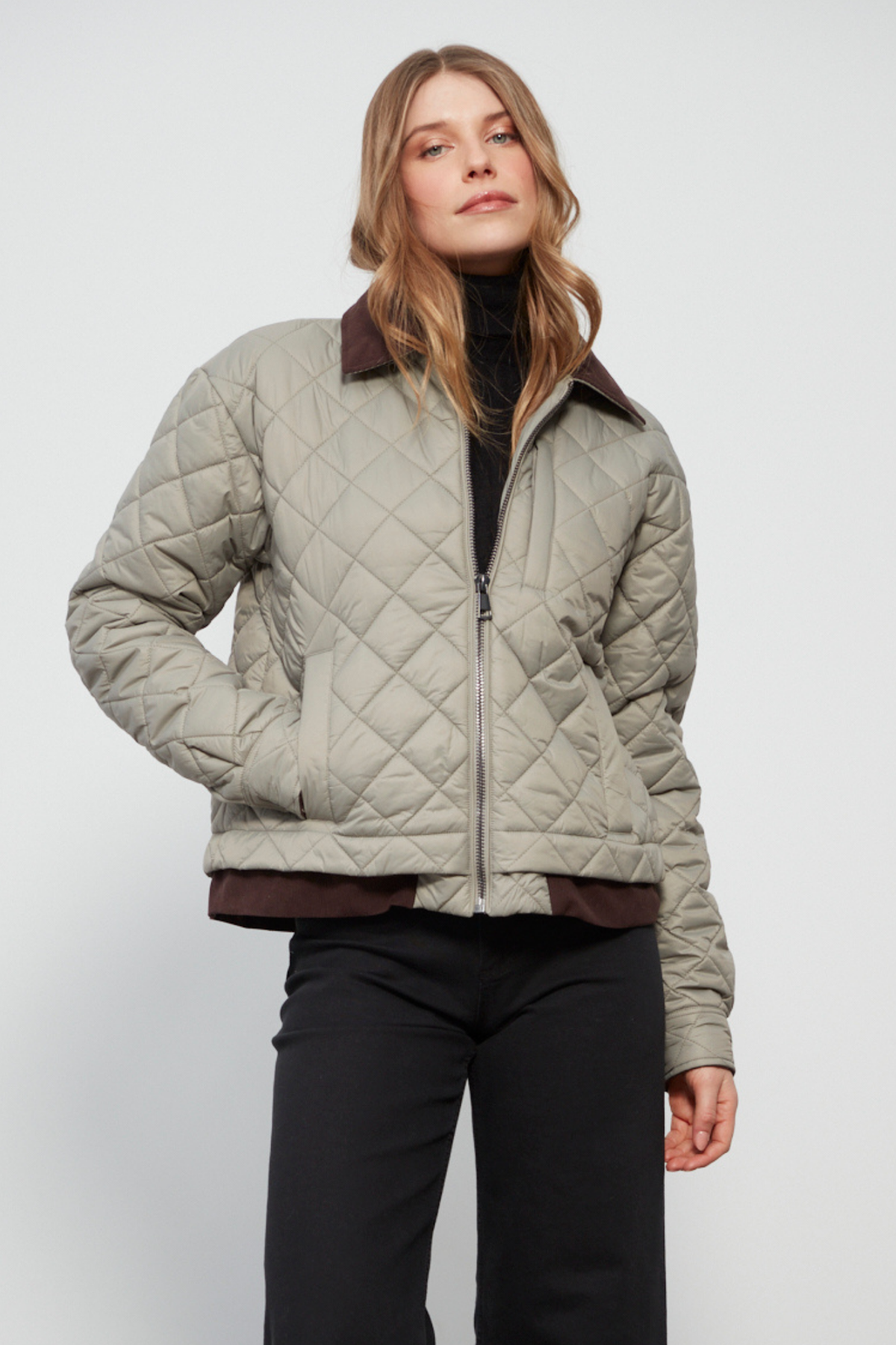 Delaney, diamond-quilted jacket w/ corduroy details