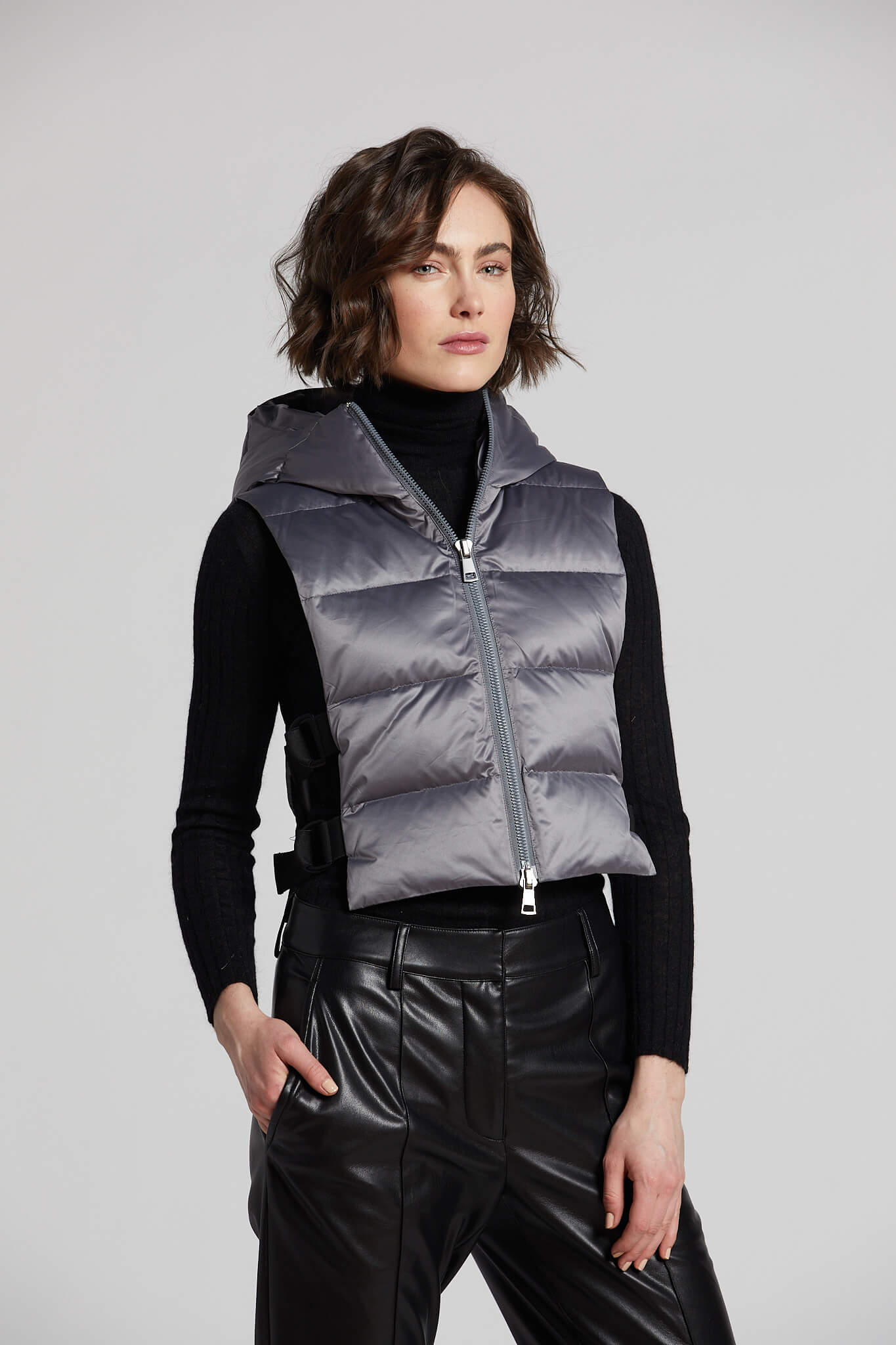 Lola quilted full zip gilet w/ adjustable side buckles