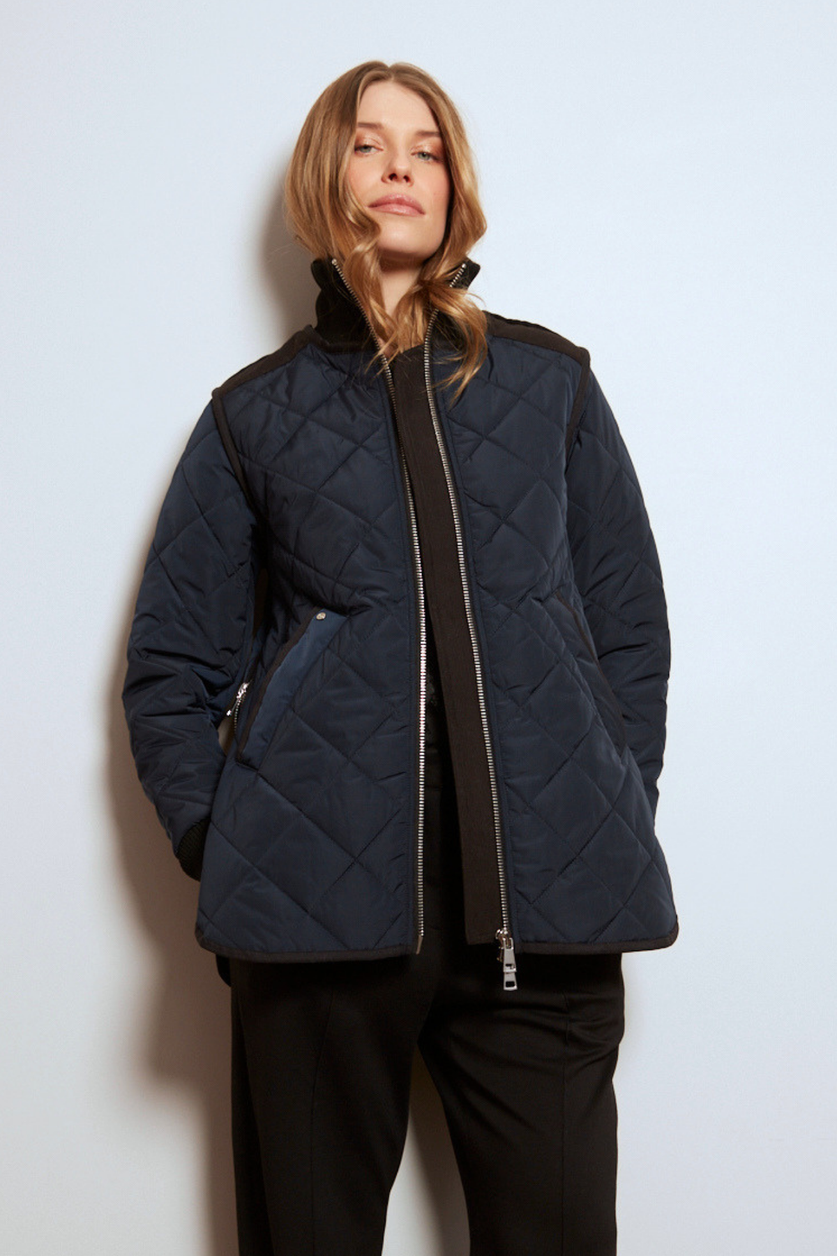 Livia, high-rib funnel-neck collar quilted jacket