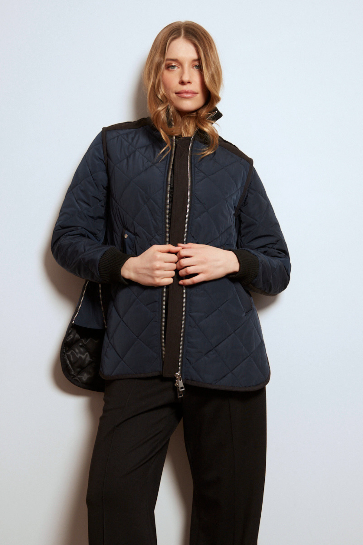Livia, high-rib funnel-neck collar quilted jacket