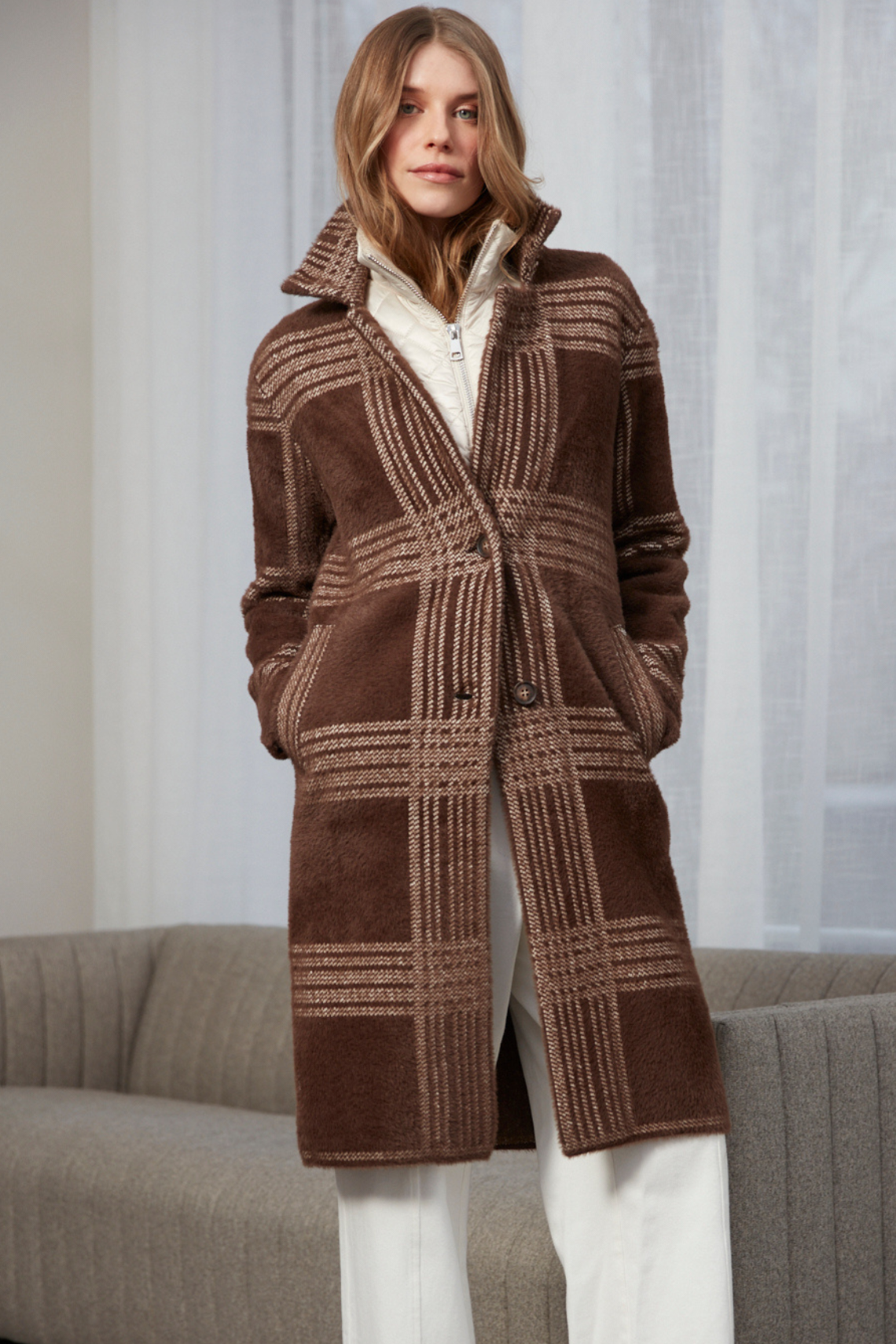 Lorie, manteau en maille à simple boutonnage