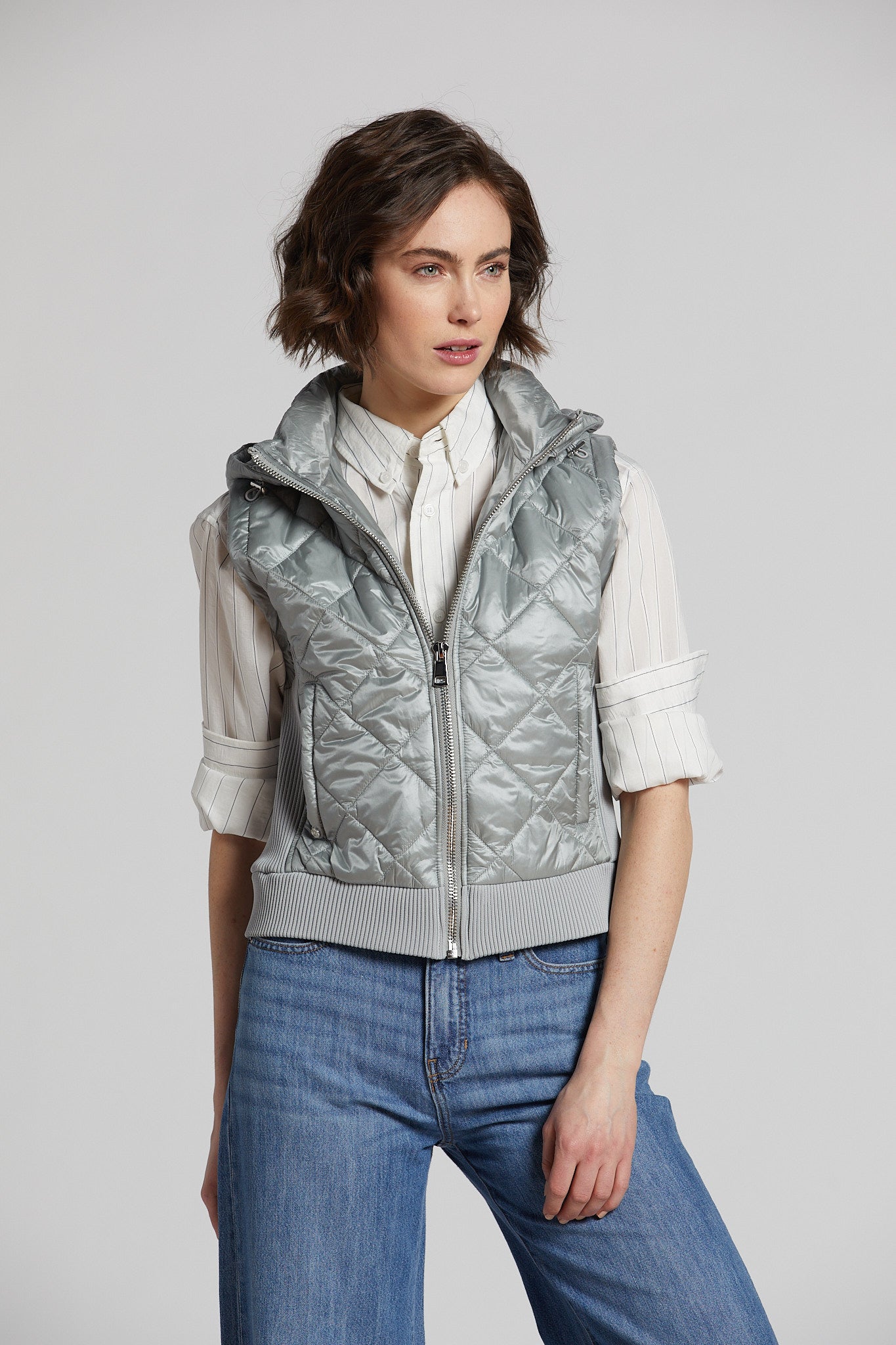 Nadege quilted sleeveless vest with detachable hood