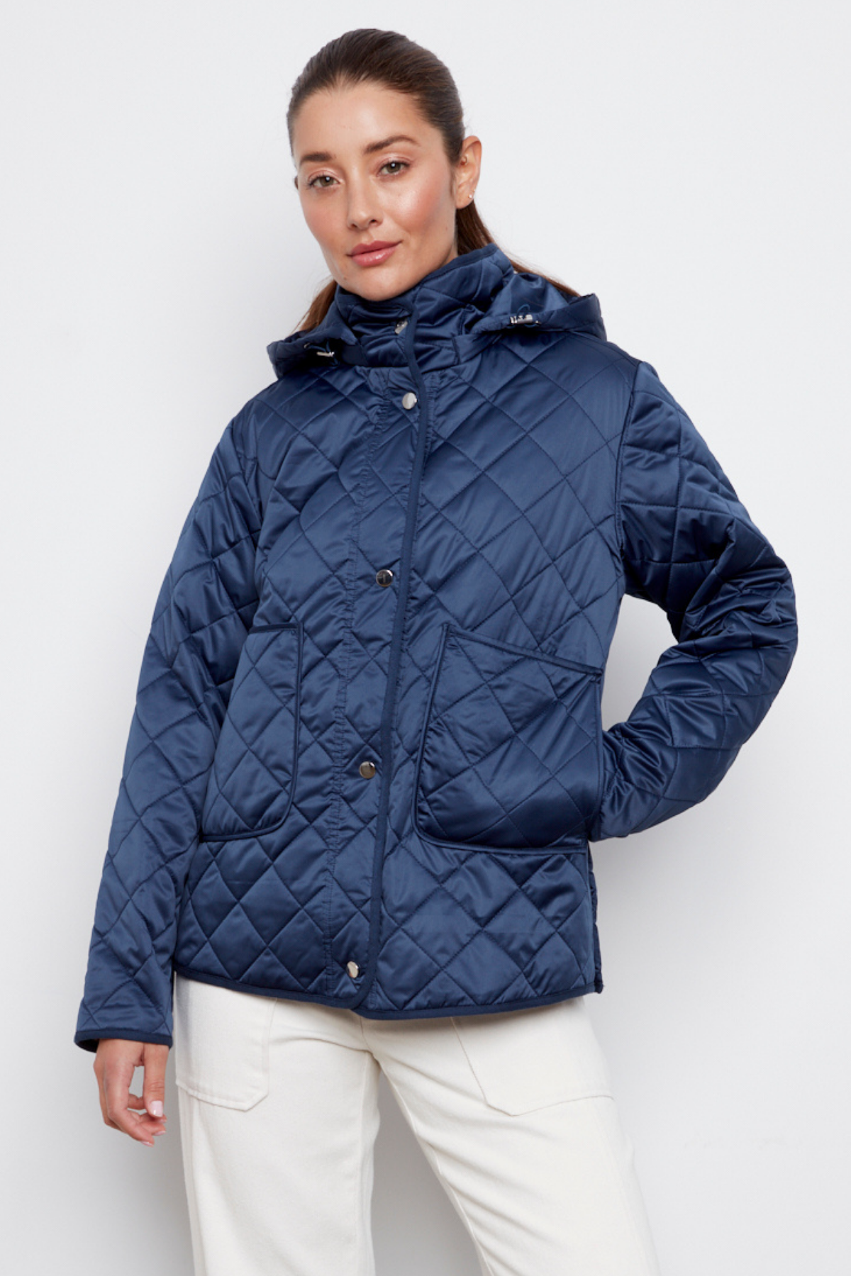 Shelby, quilted jacket with removable hood