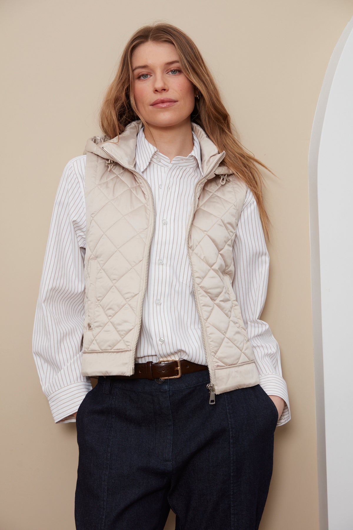 Talia quilted gilet w/ removable hood