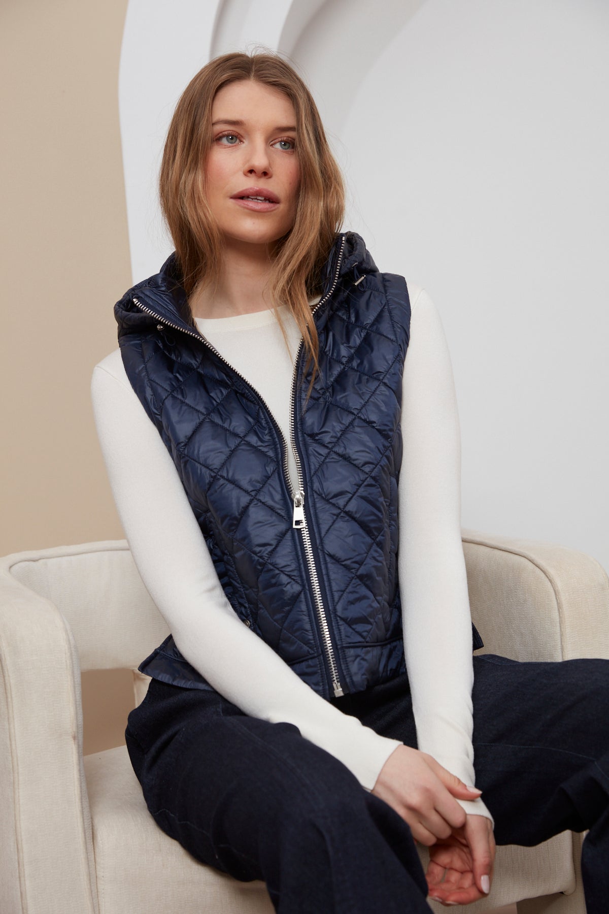 Talia quilted gilet w/ removable hood