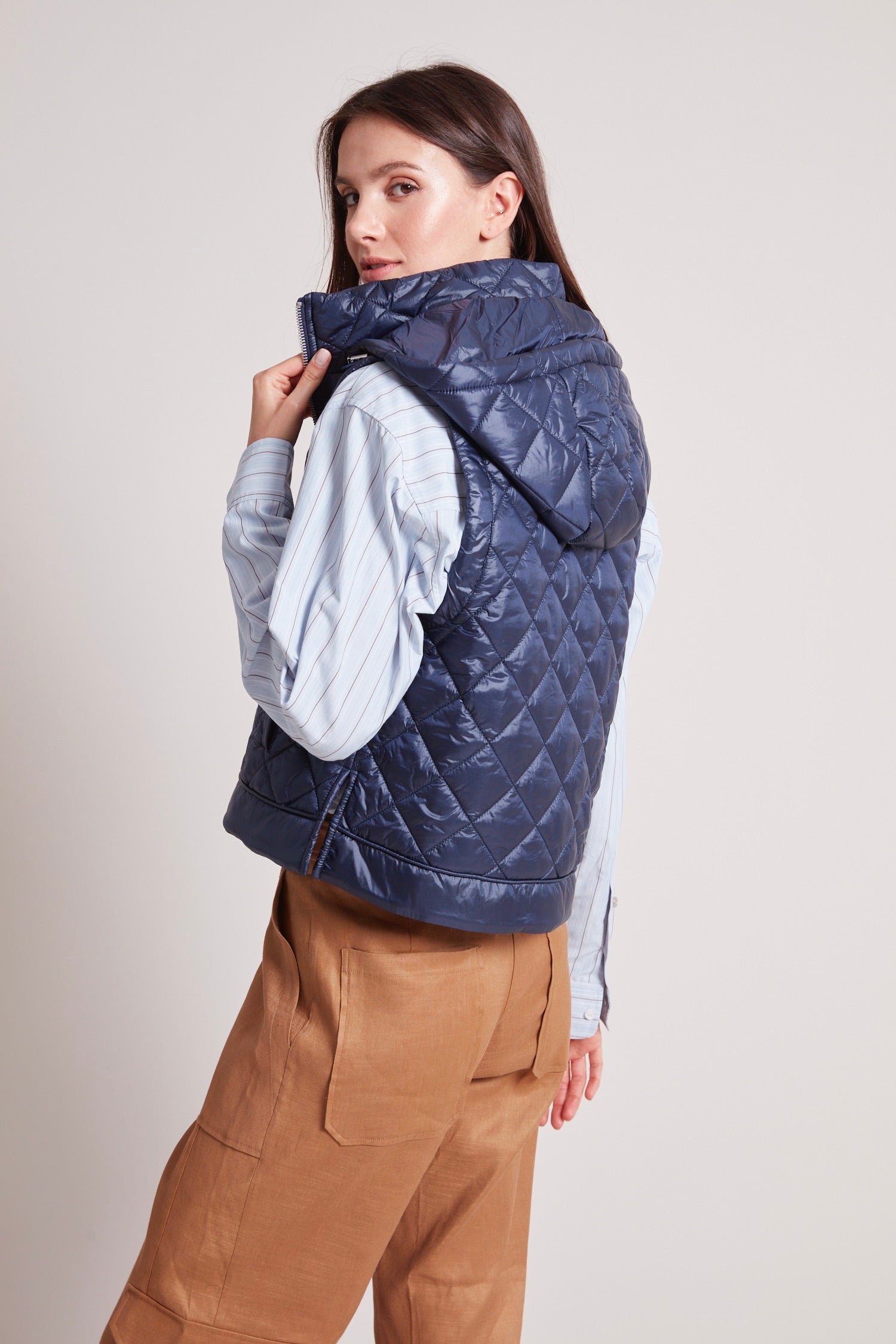 Gilet matelassé avec capuche amovible