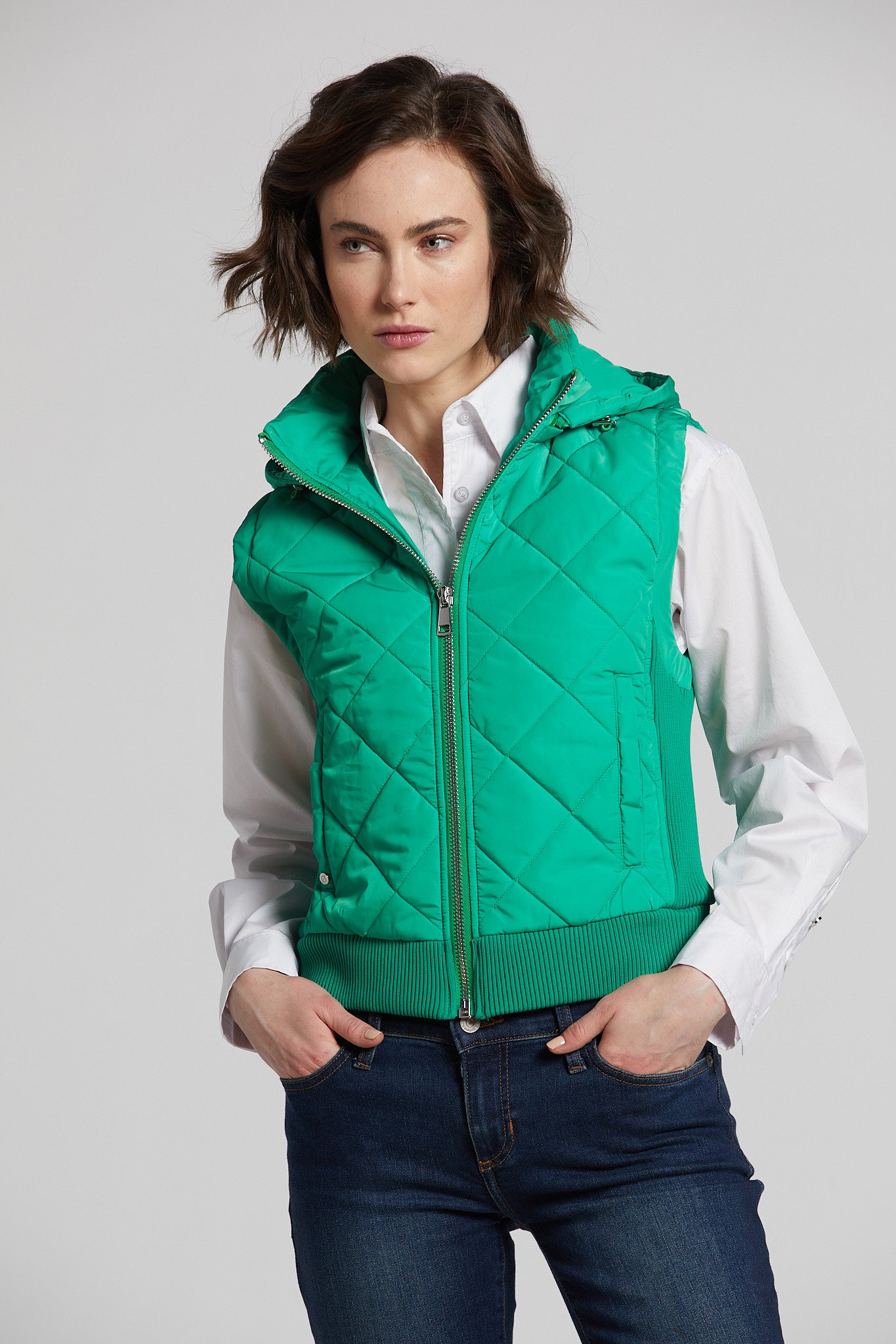 Nadege quilted sleeveless vest with detachable hood