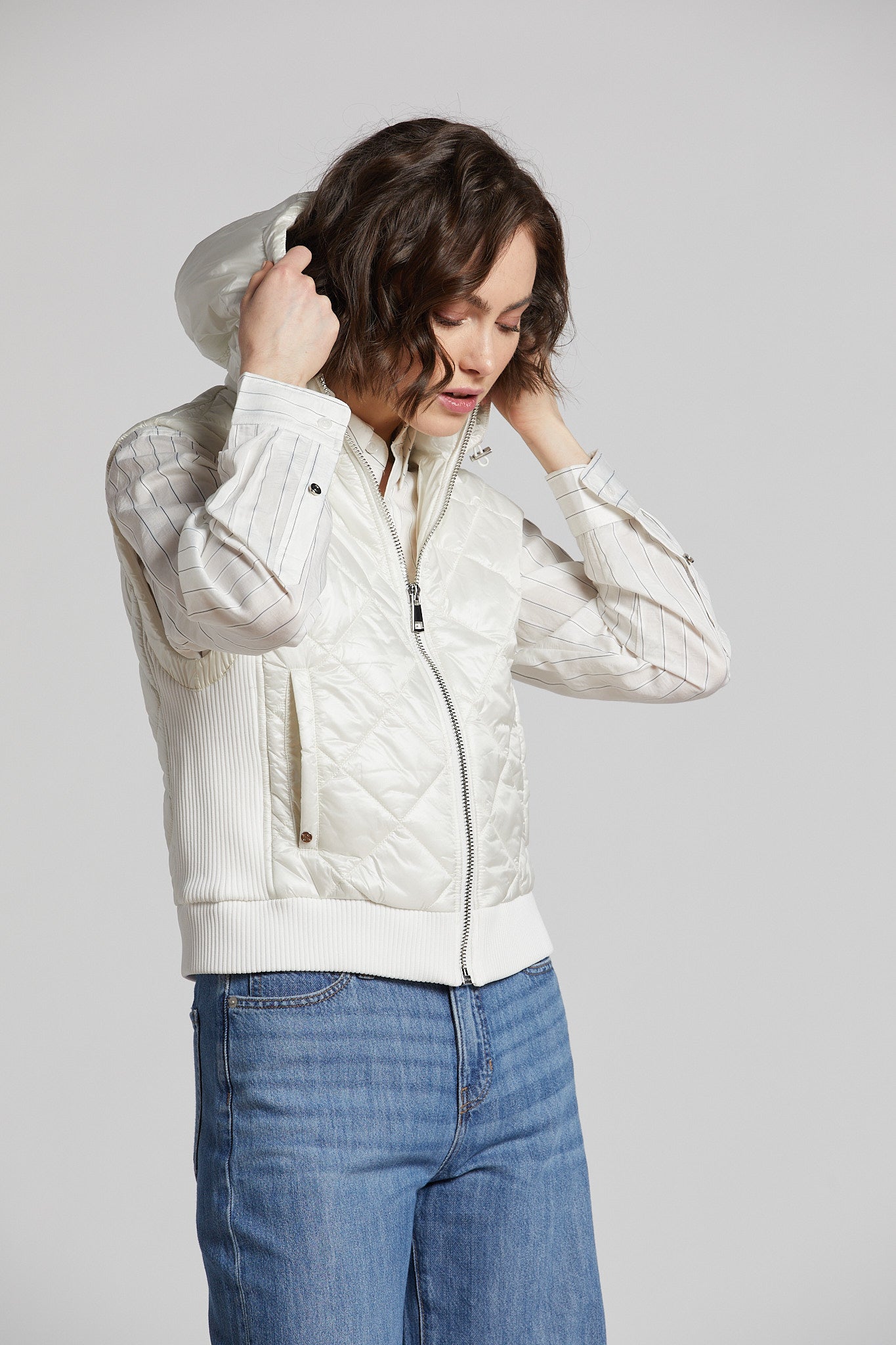 Nadege quilted sleeveless vest with detachable hood