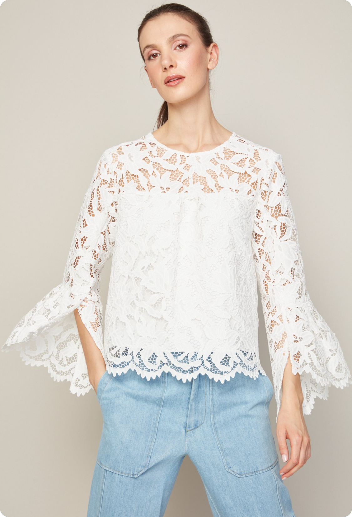 Boho, blouse bohème à enfiler en dentelle festonnée