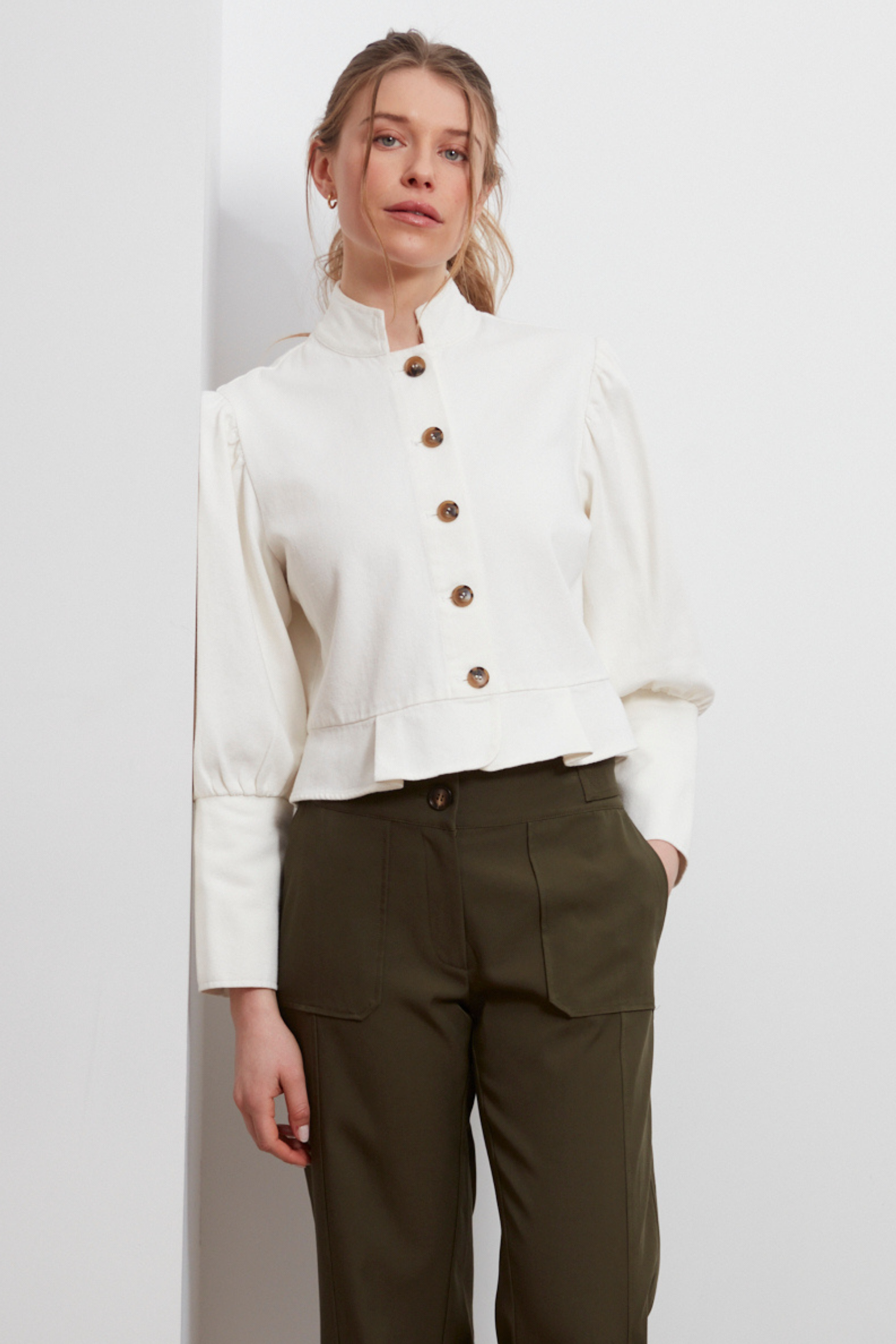 Celia, button-front short denim jacket