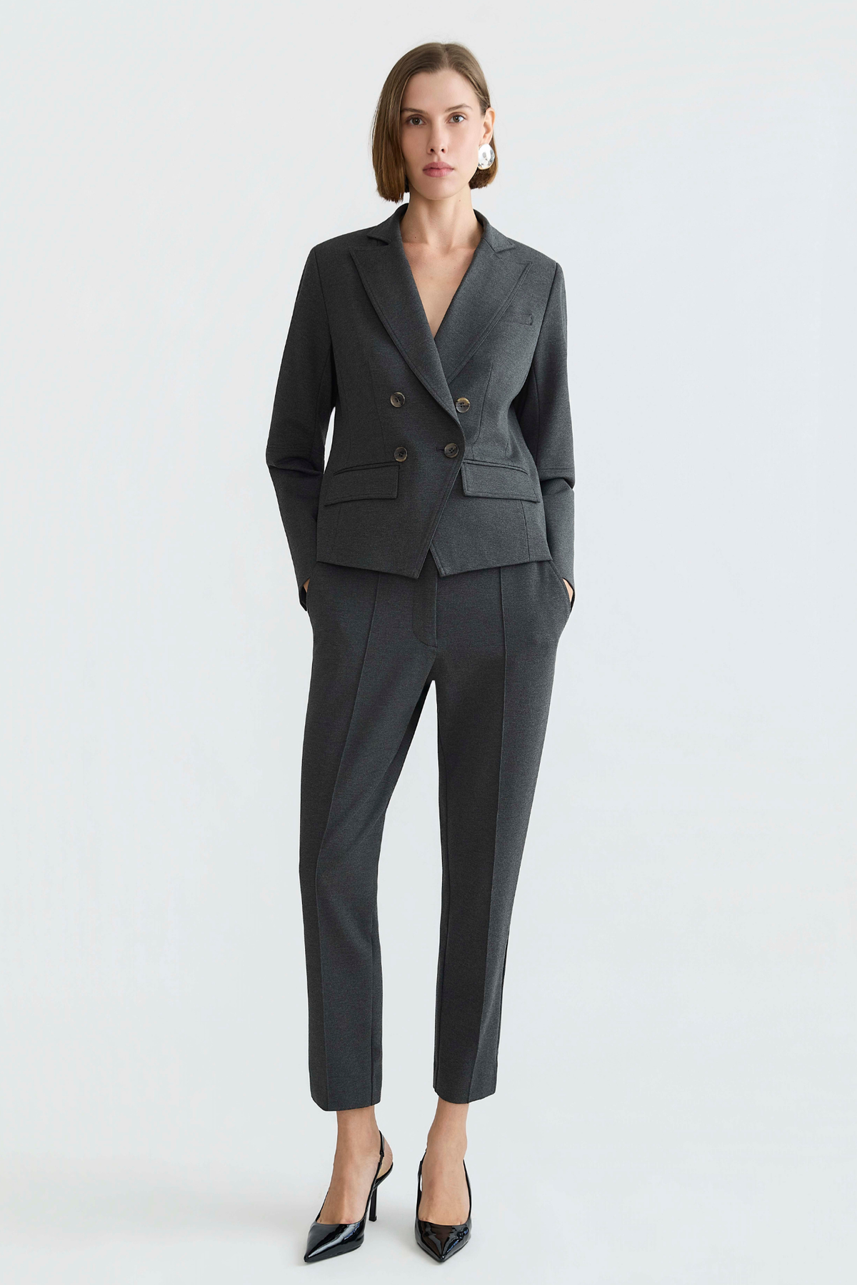 Carlisle, double breasted stretch signature blazer