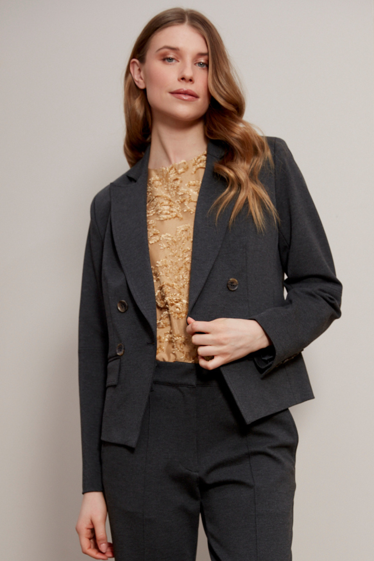 Carlisle, double breasted stretch signature blazer