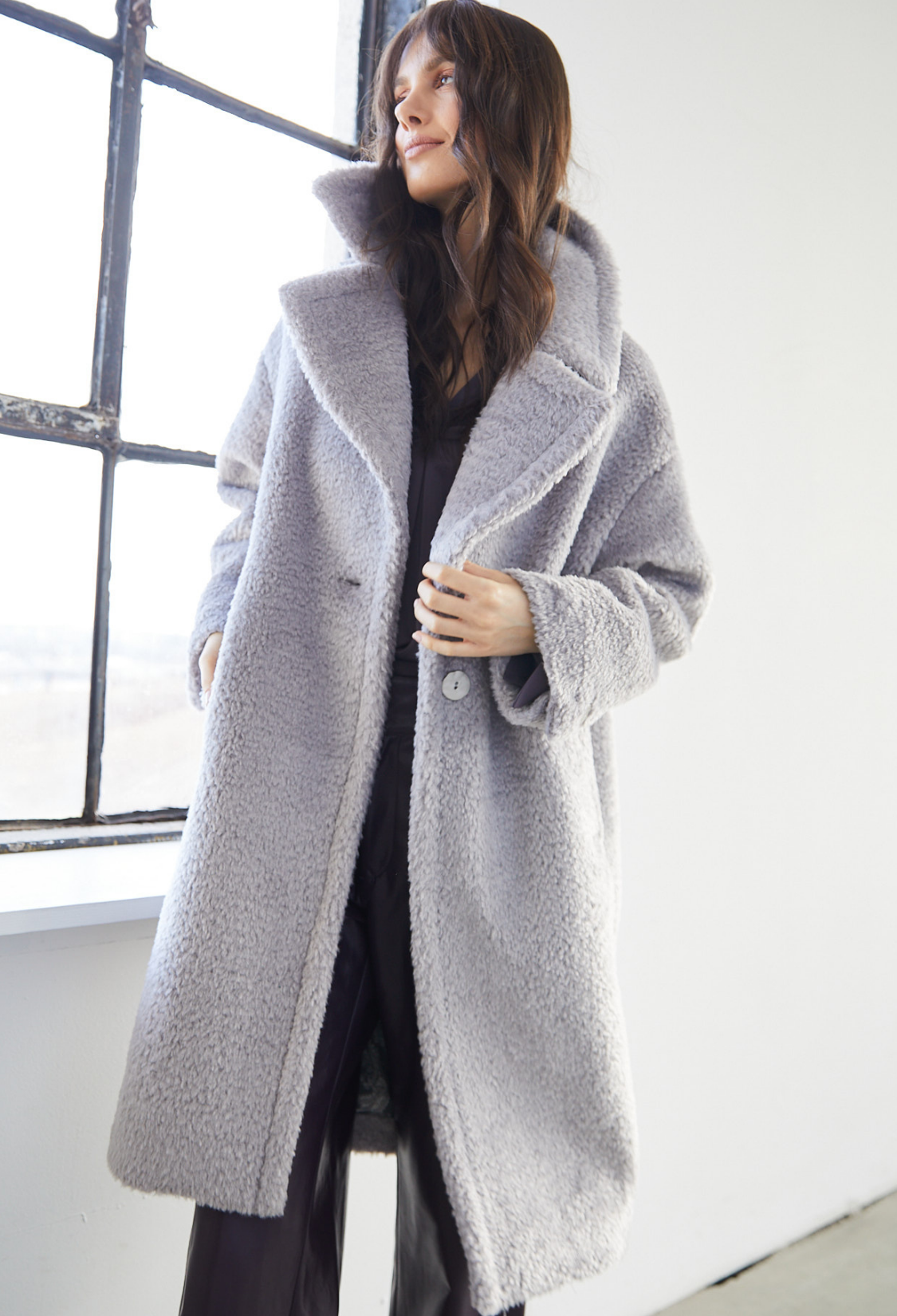 Long manteau en fausse fourrure Polly