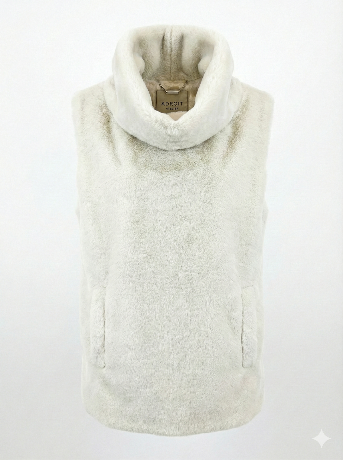 Furry, slip-on faux fur dickey