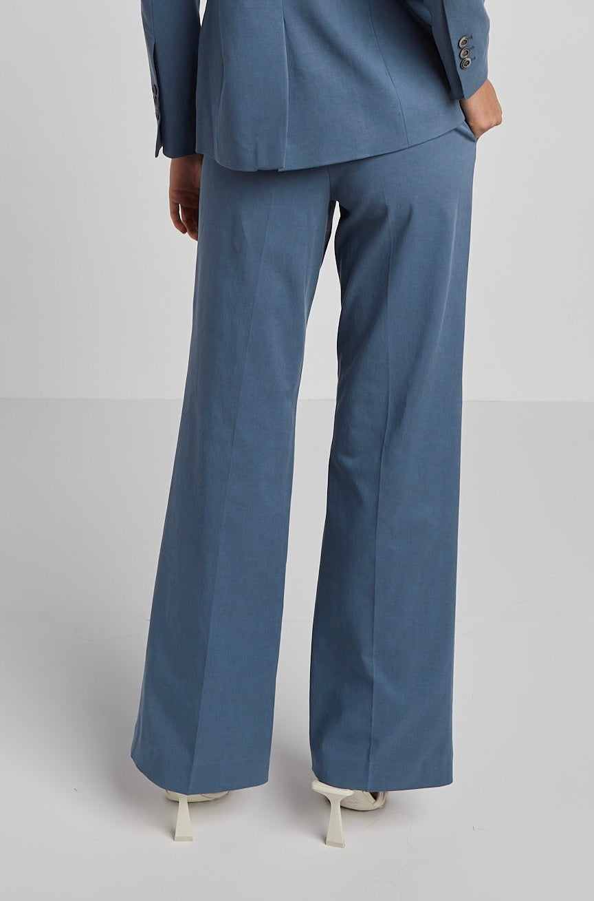 Pantalon extensible droit à pinces Preston