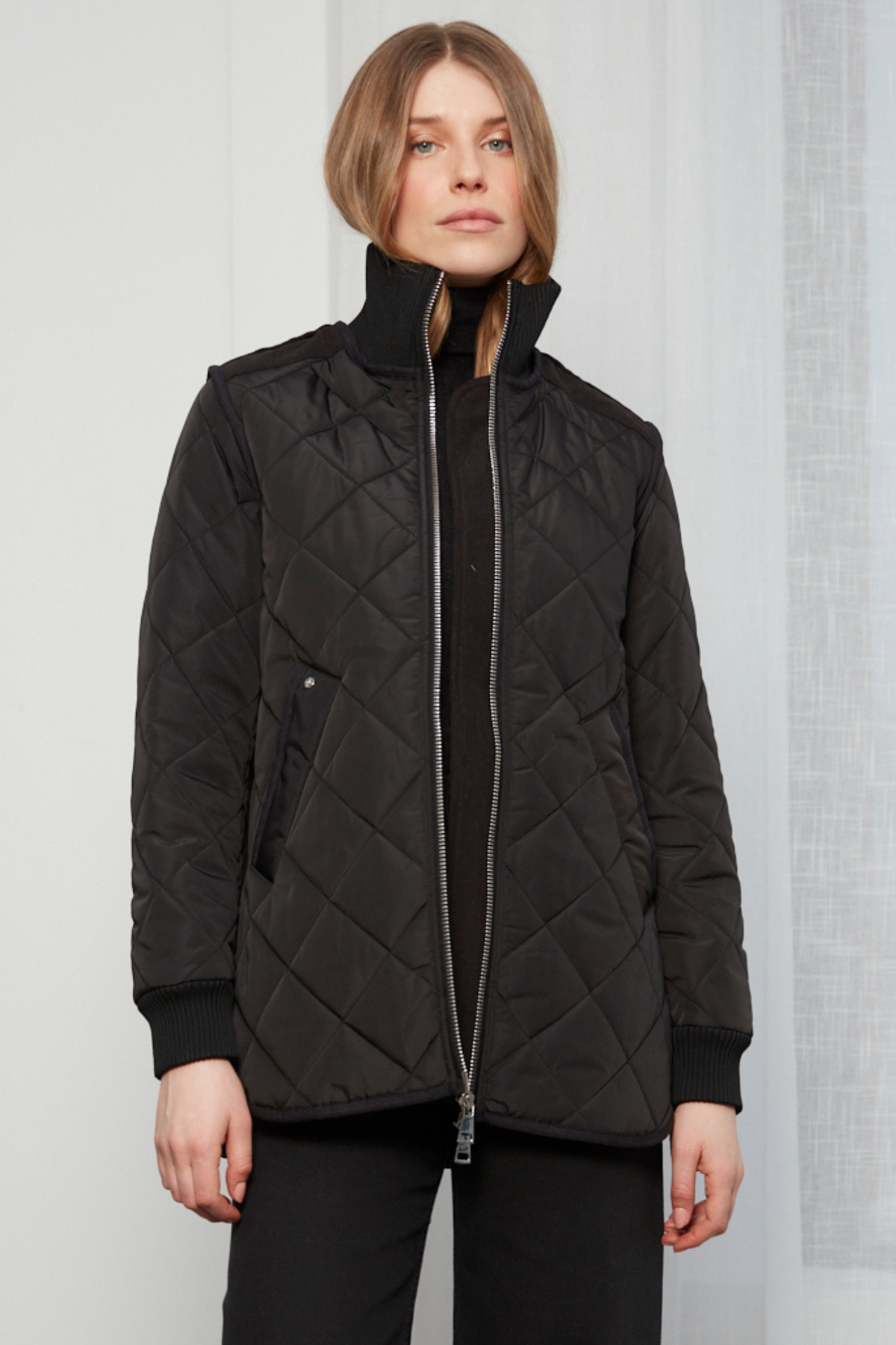 Livia, high-rib funnel-neck collar quilted jacket