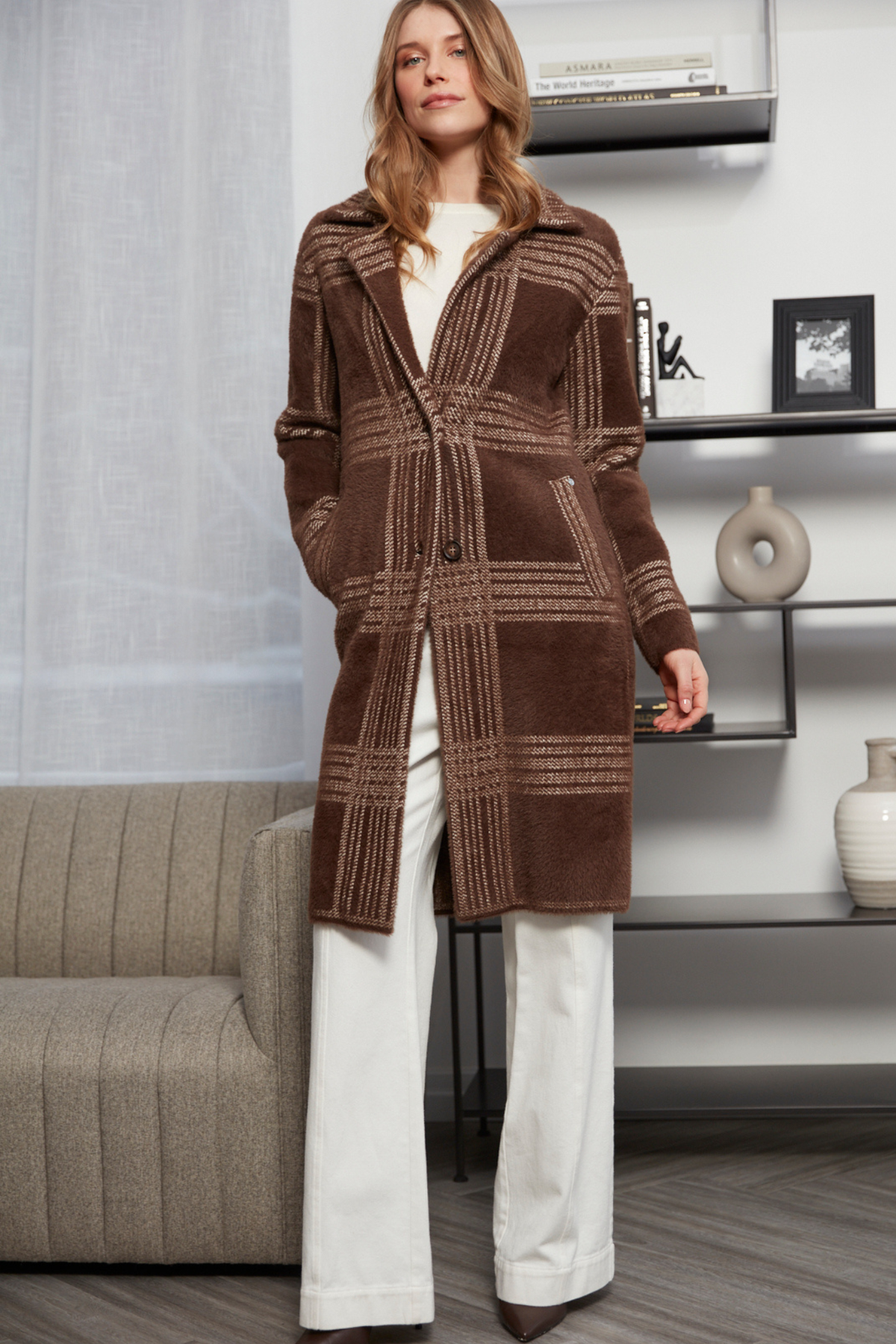 Lorie, manteau en maille à simple boutonnage