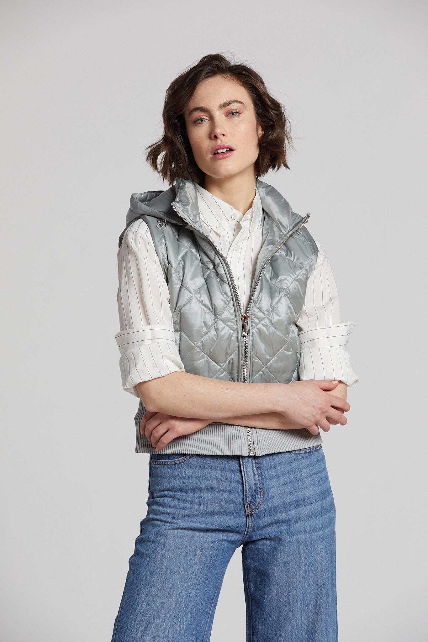 Nadege quilted sleeveless vest with detachable hood