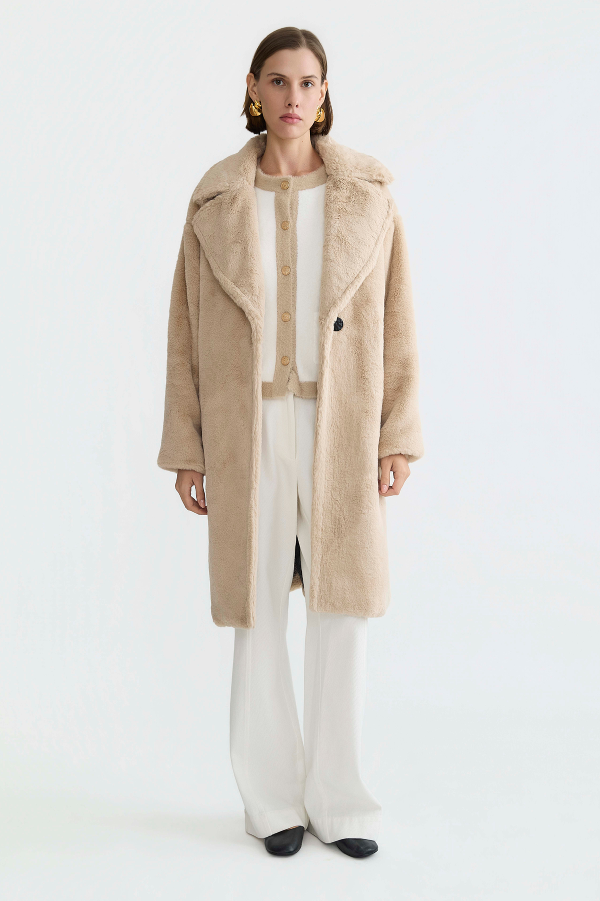 Polly, long faux fur coat