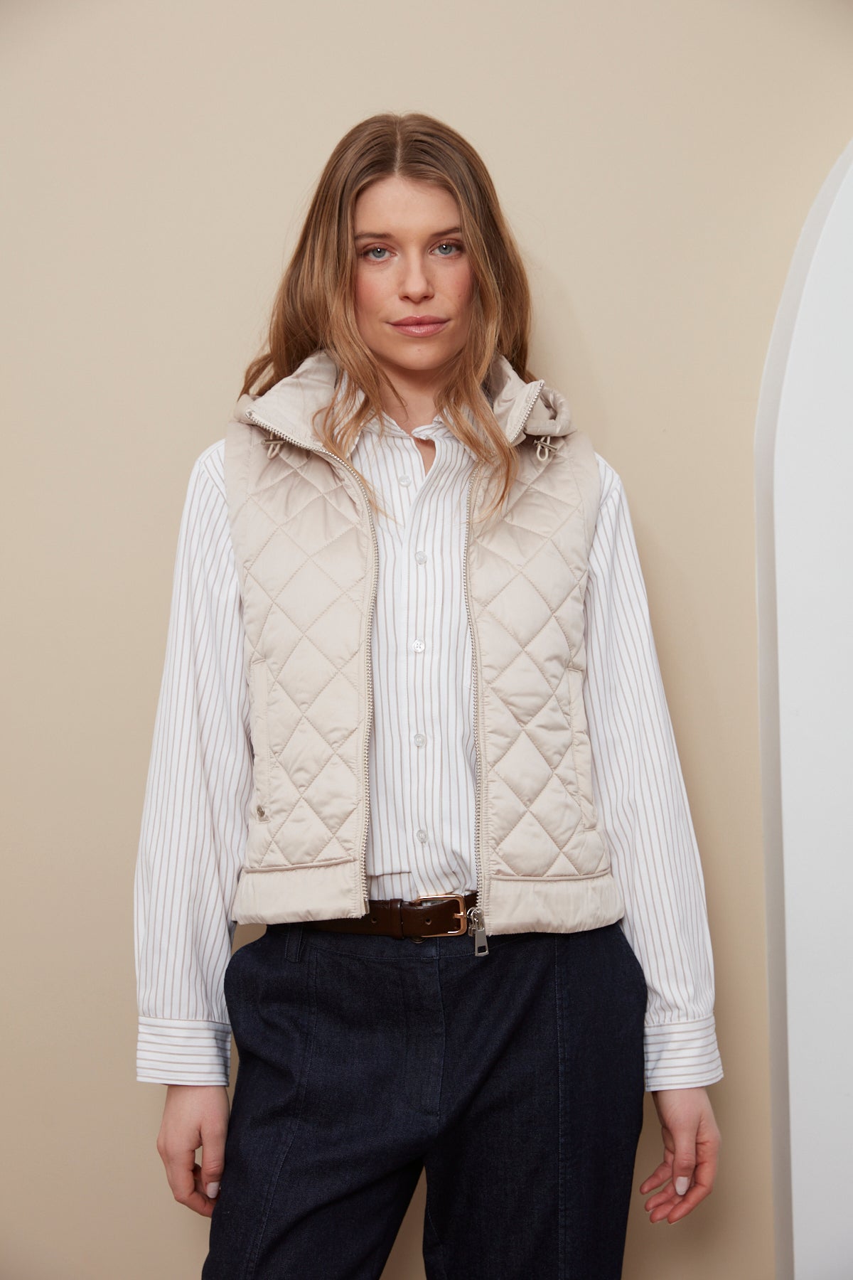 Gilet matelassé avec capuche amovible