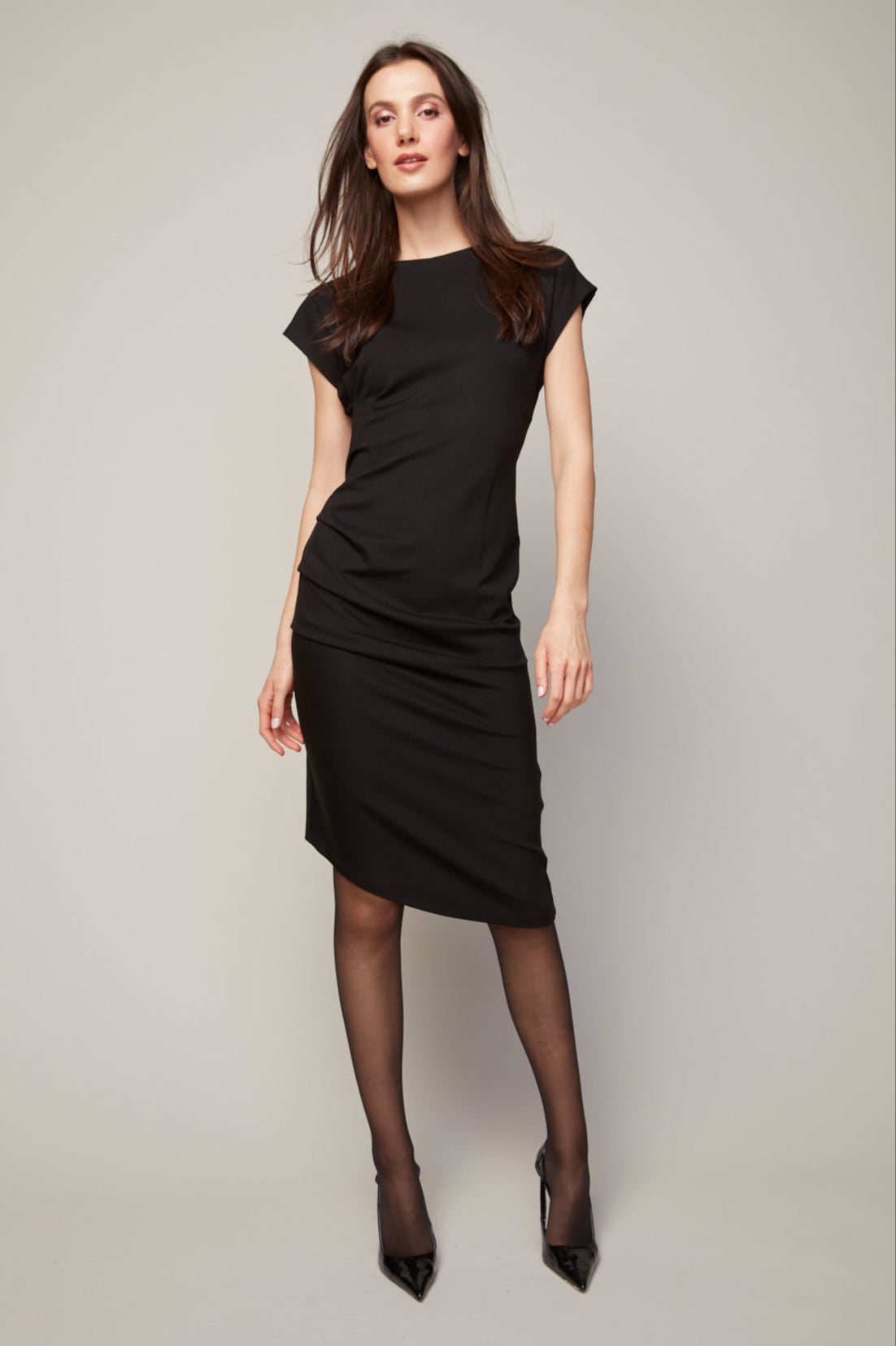 Tammy - Robe bodycon en maille asymétrique